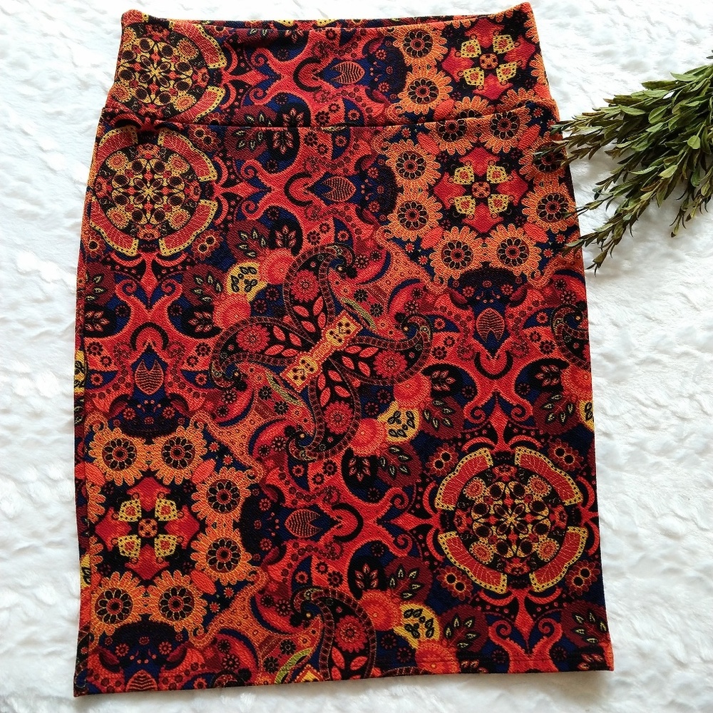 LuLaRo Mandala Patterned Pencil Skirt Size L